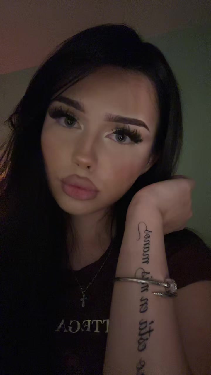 @Аннели