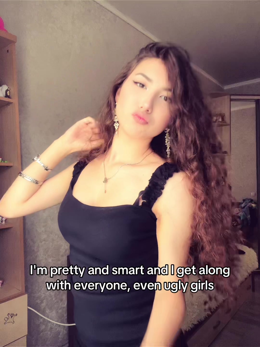 @myafoxx