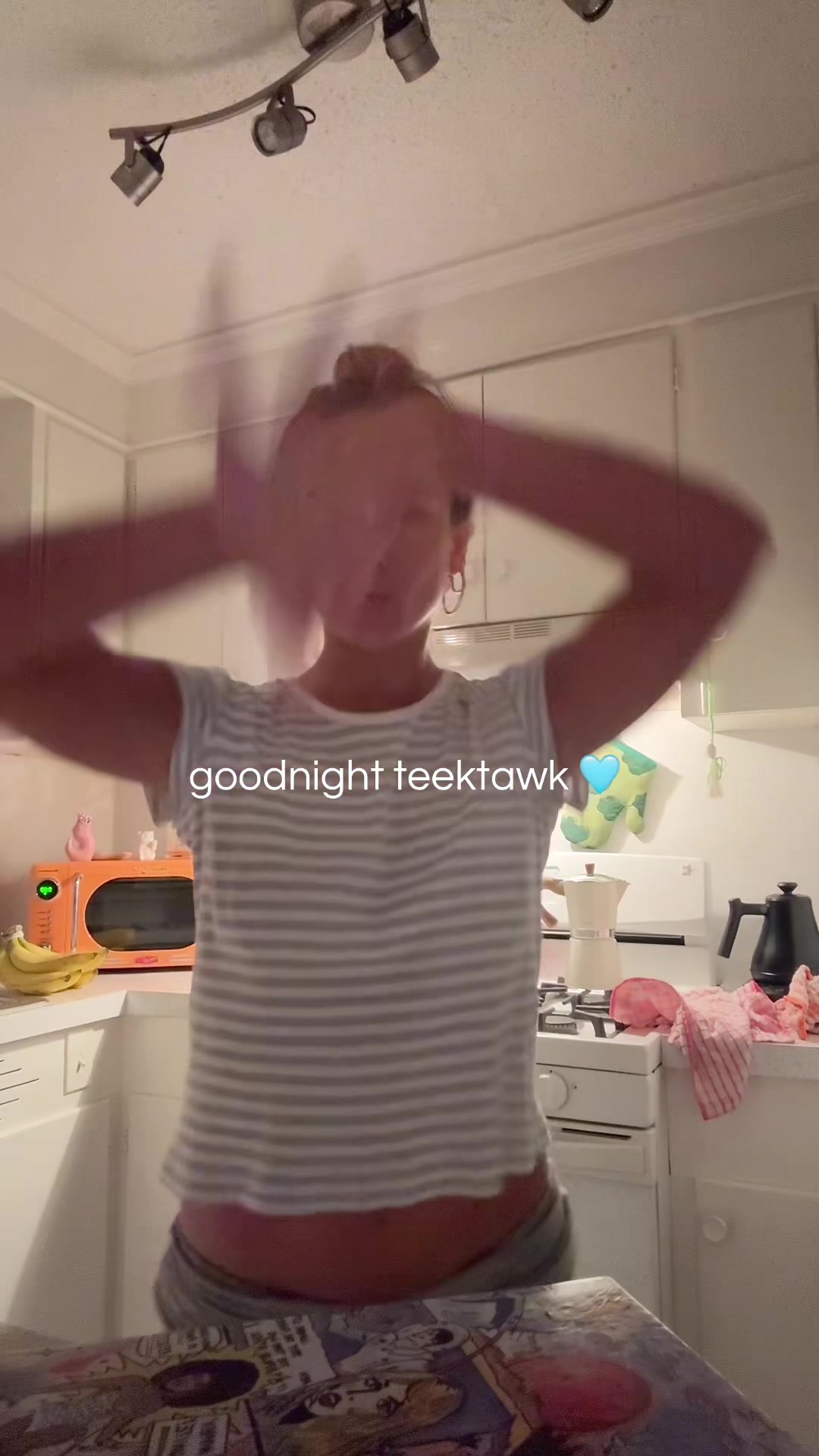 @AVA