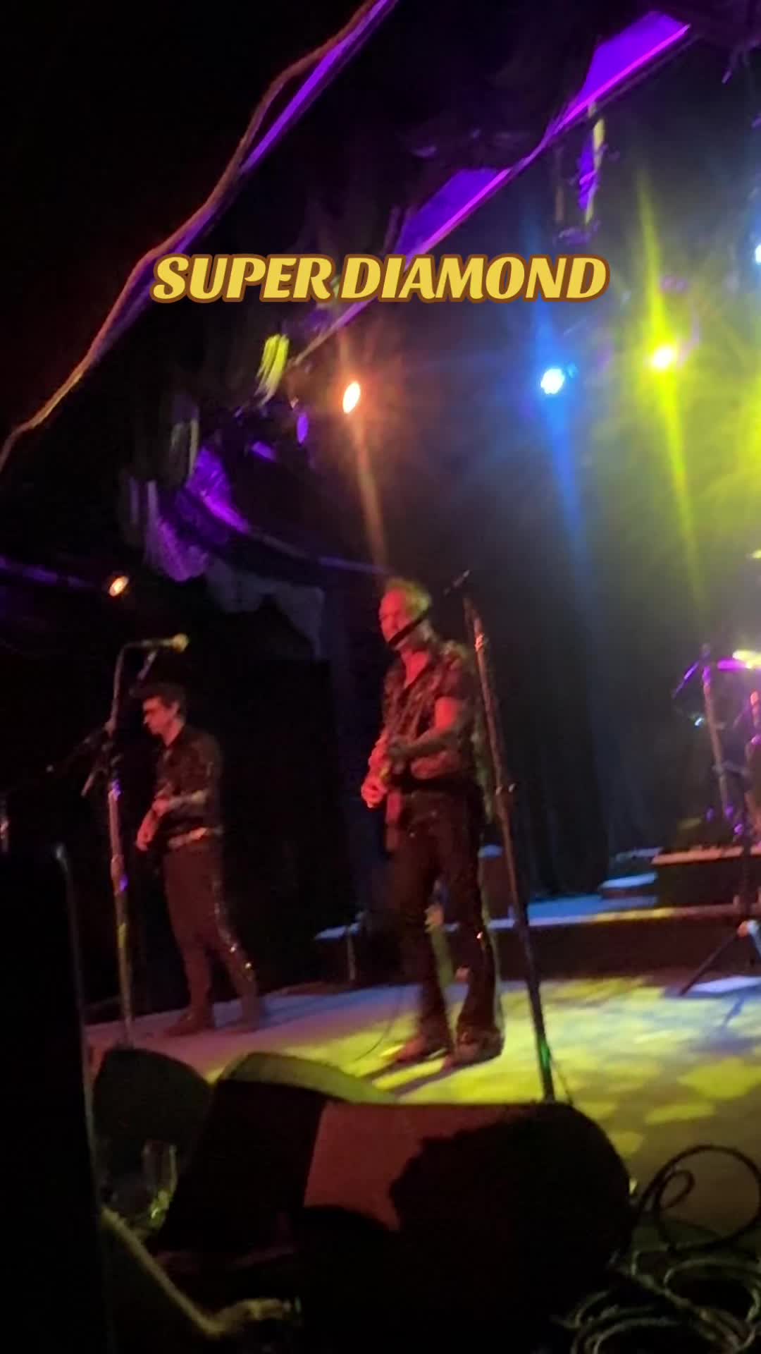 @gurlattherocksho 💙