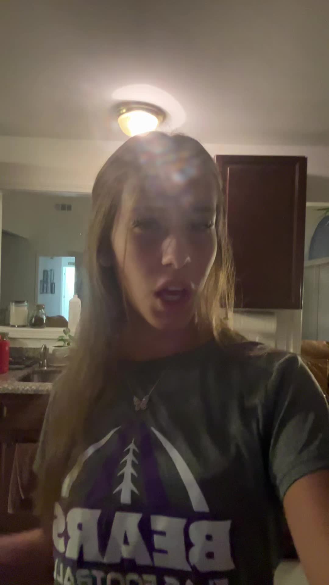 @lily