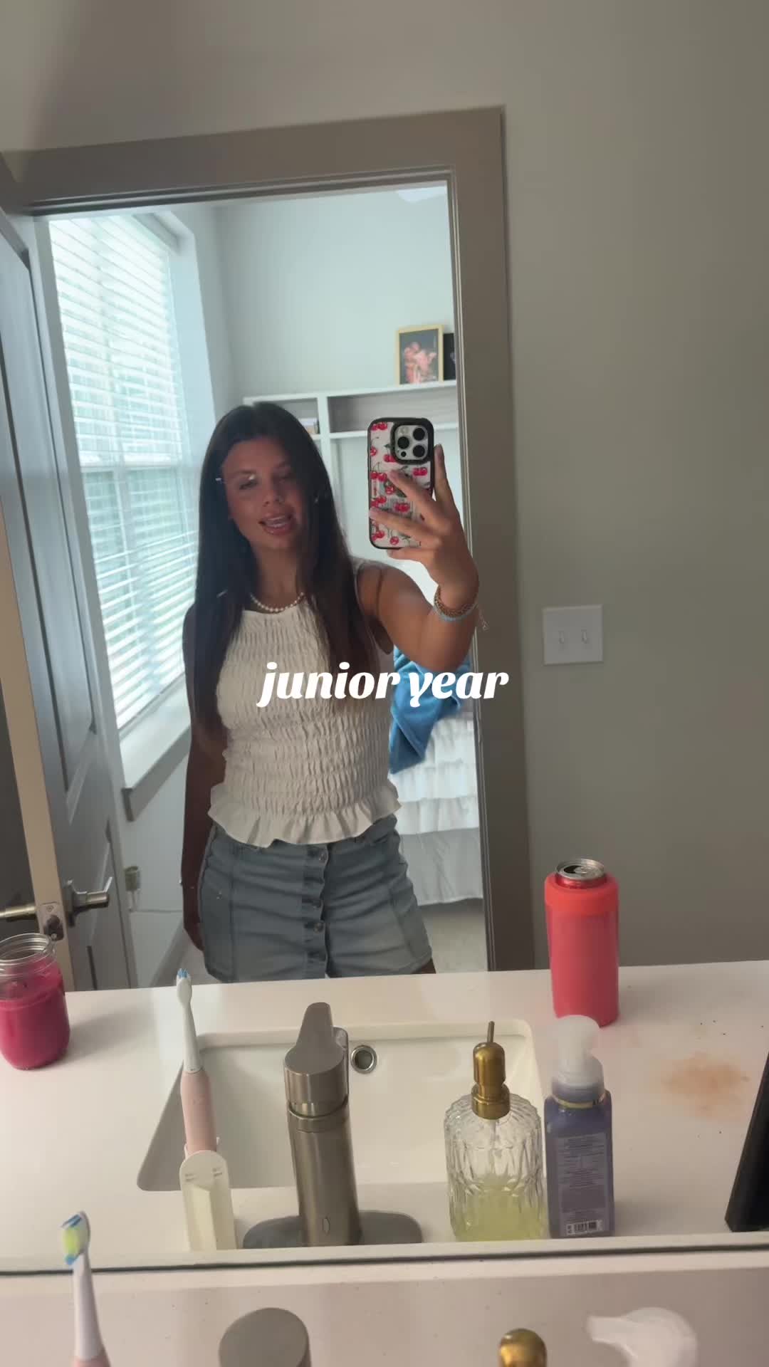 @haylee noelle🎀🪞🩰🦢🕯️
