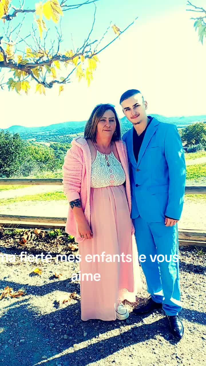 @coco la voyageuse 🦔🦔💔