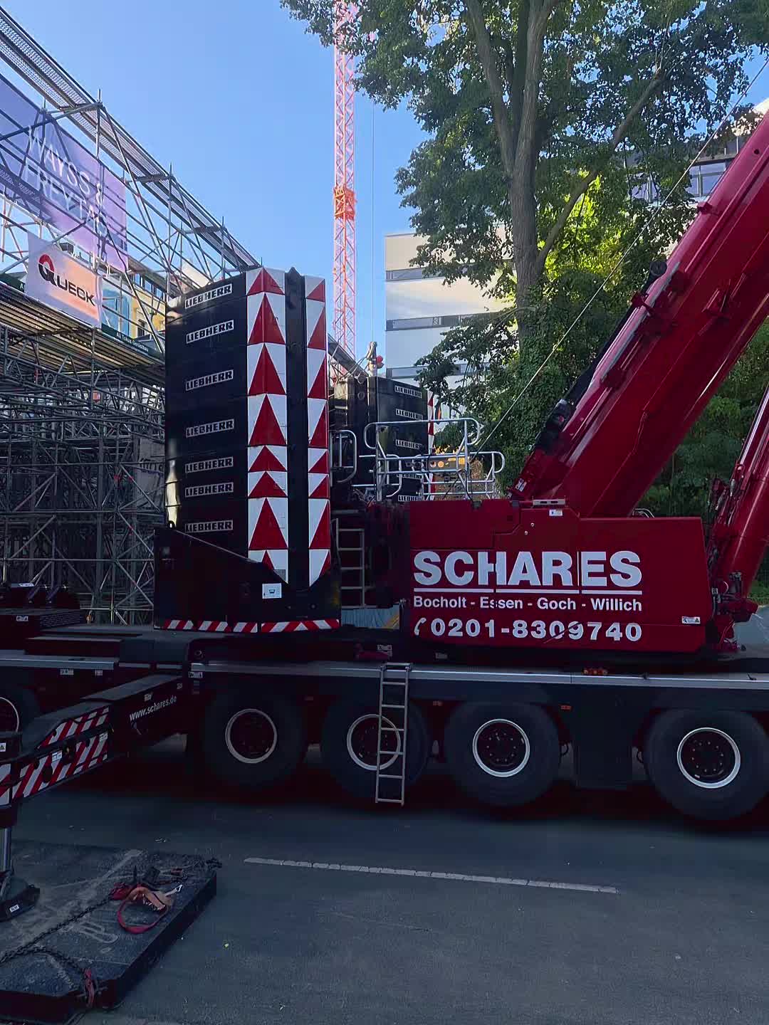 @Schwenk-Akrobat/en 🏗🪝🇩🇪