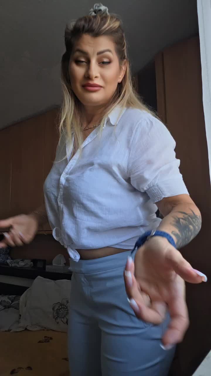 @Șefa Blondy🥰