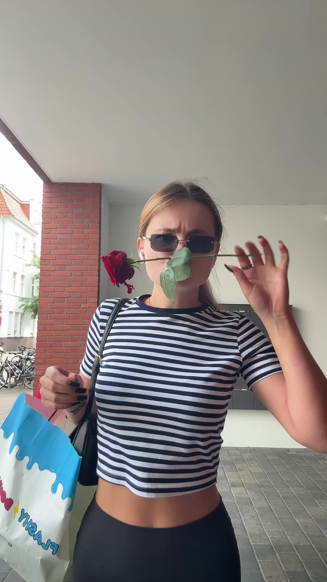 @nicht_deine_frau