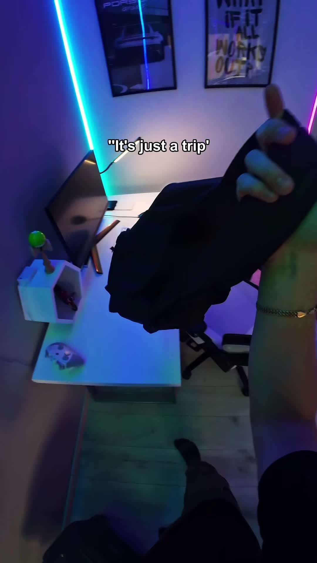 @lla