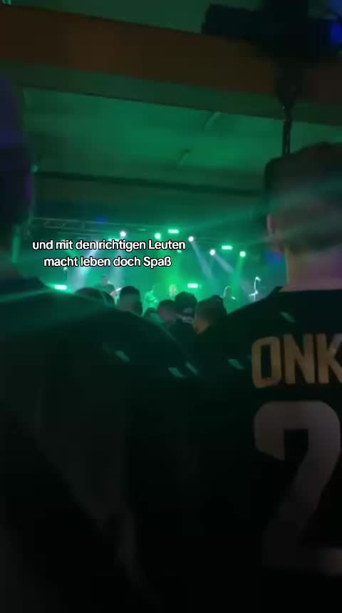 @Mira🕸️