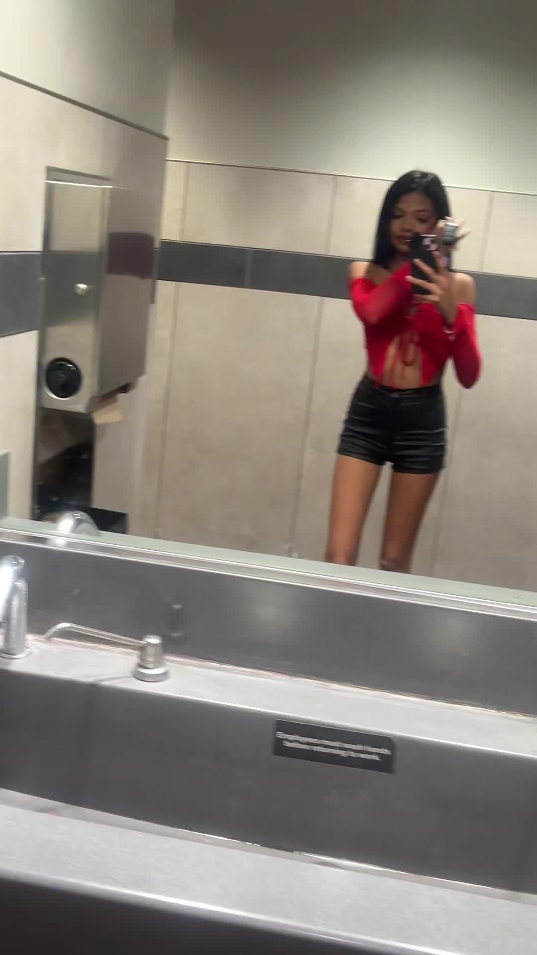 @chloe.njackson