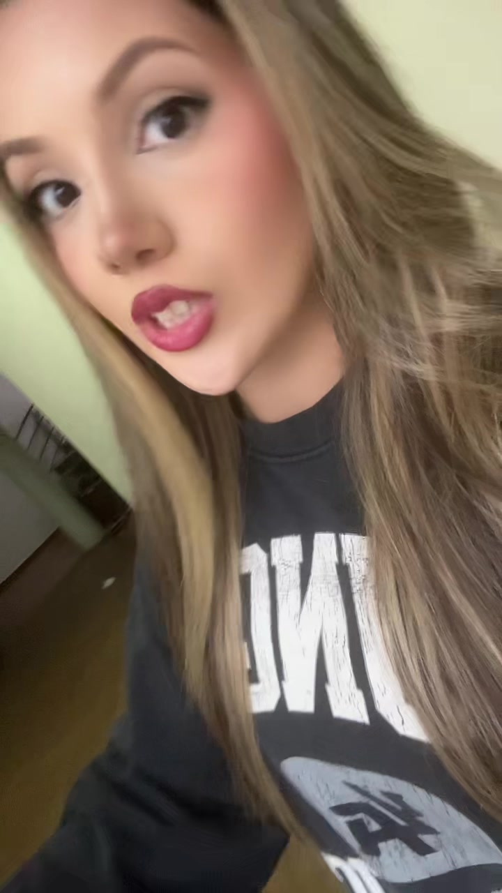 @Christy Vultao🐰