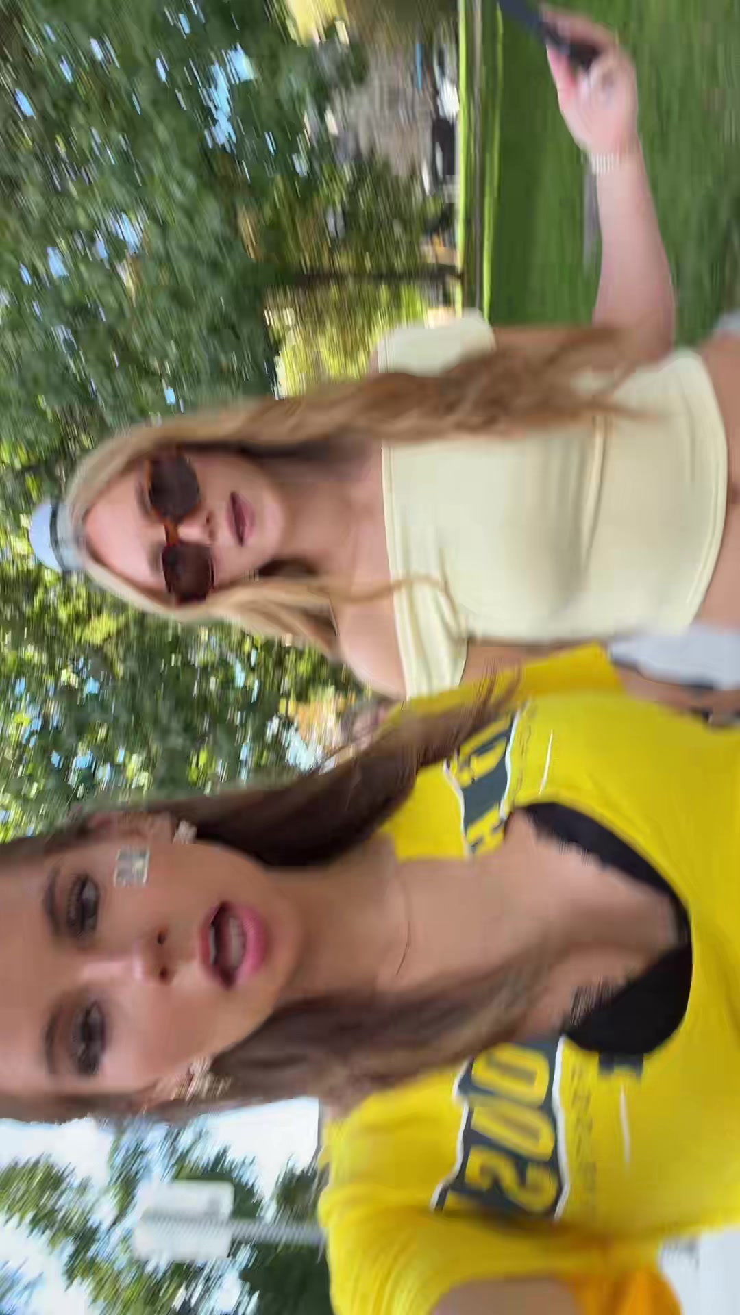 @🙈