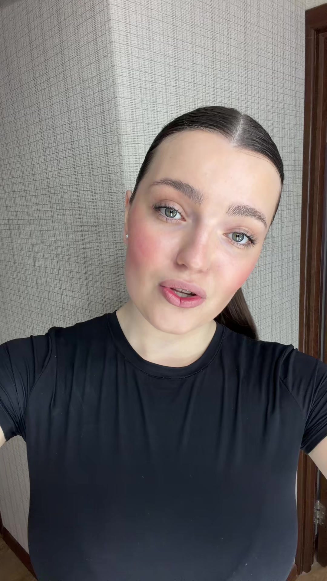 @Аня