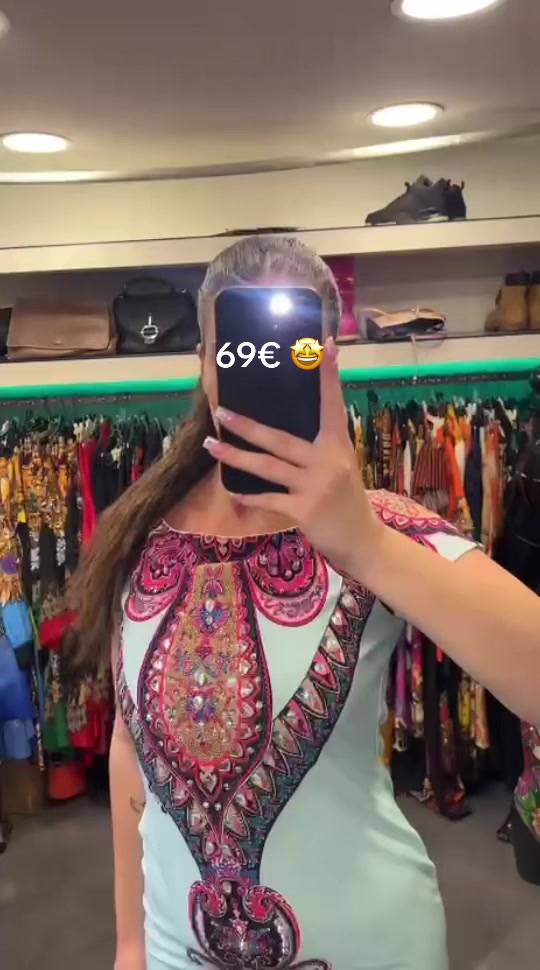 @PellicceriaVerdeSmeraldo