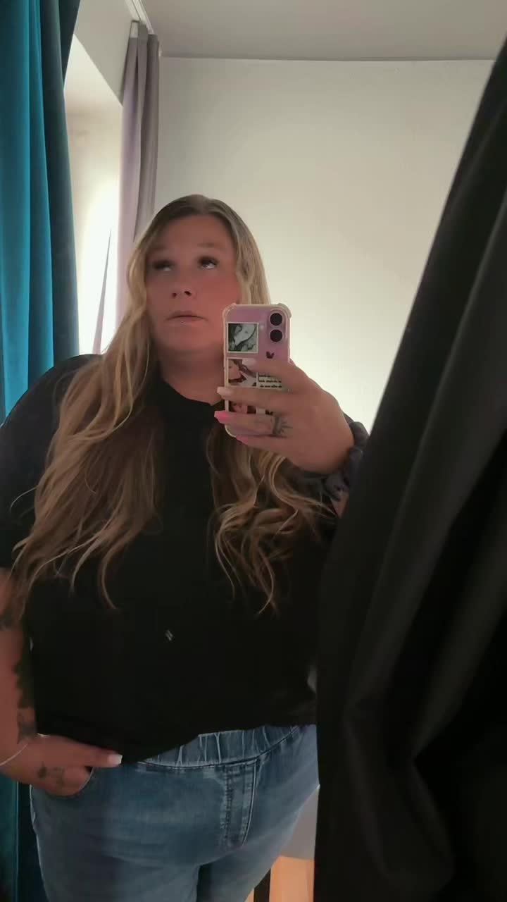 @LaBr&uuml;lly🥰
