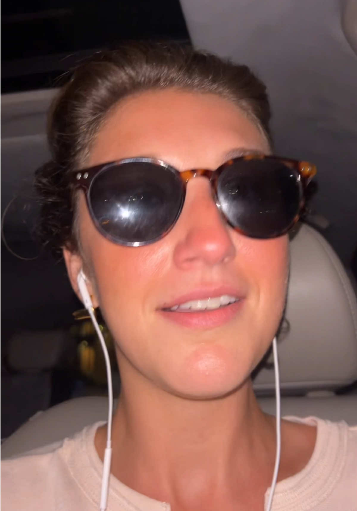 @caraleighclinton