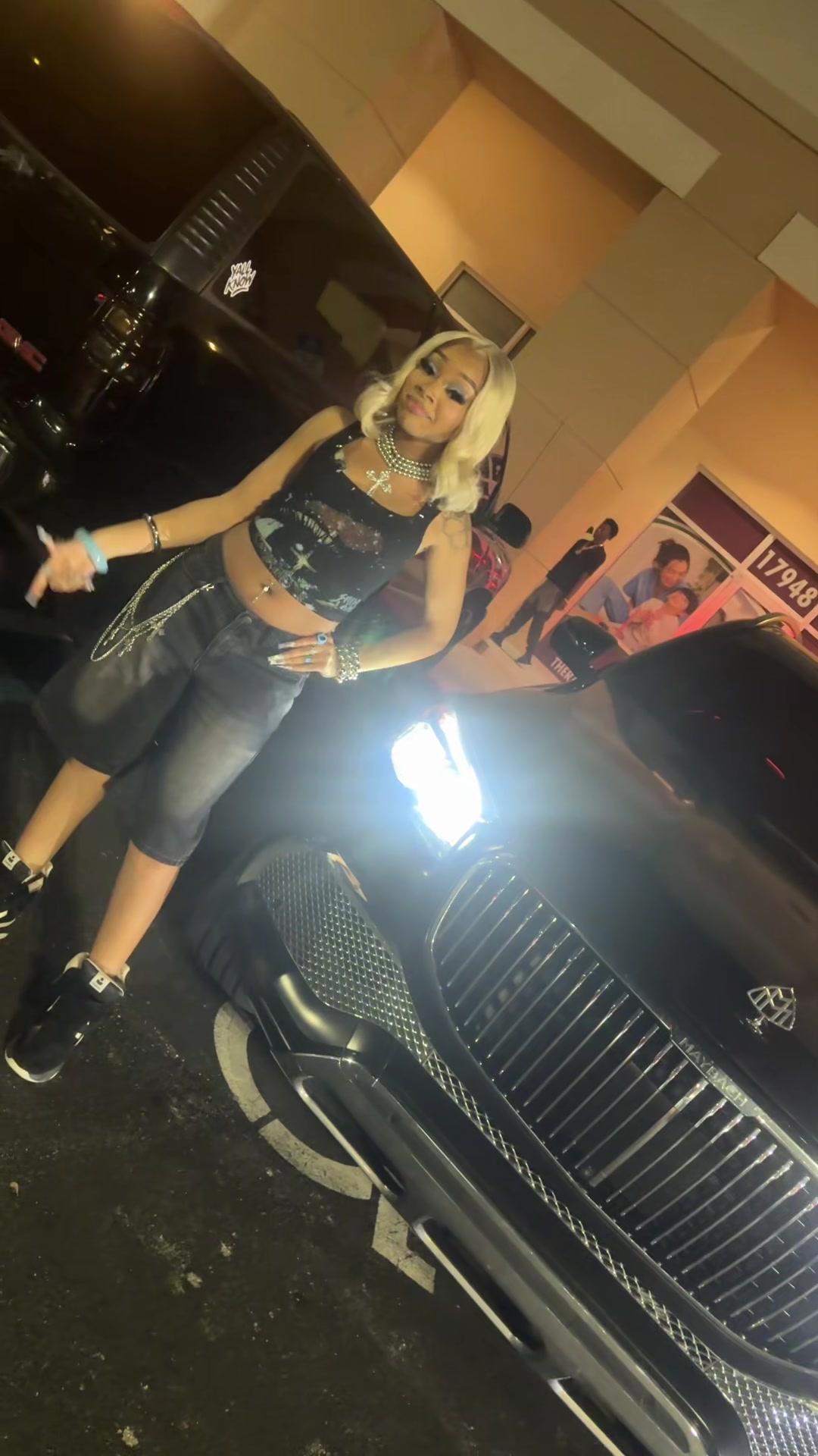 @Jasalyn Marie ᥫ᭡.
