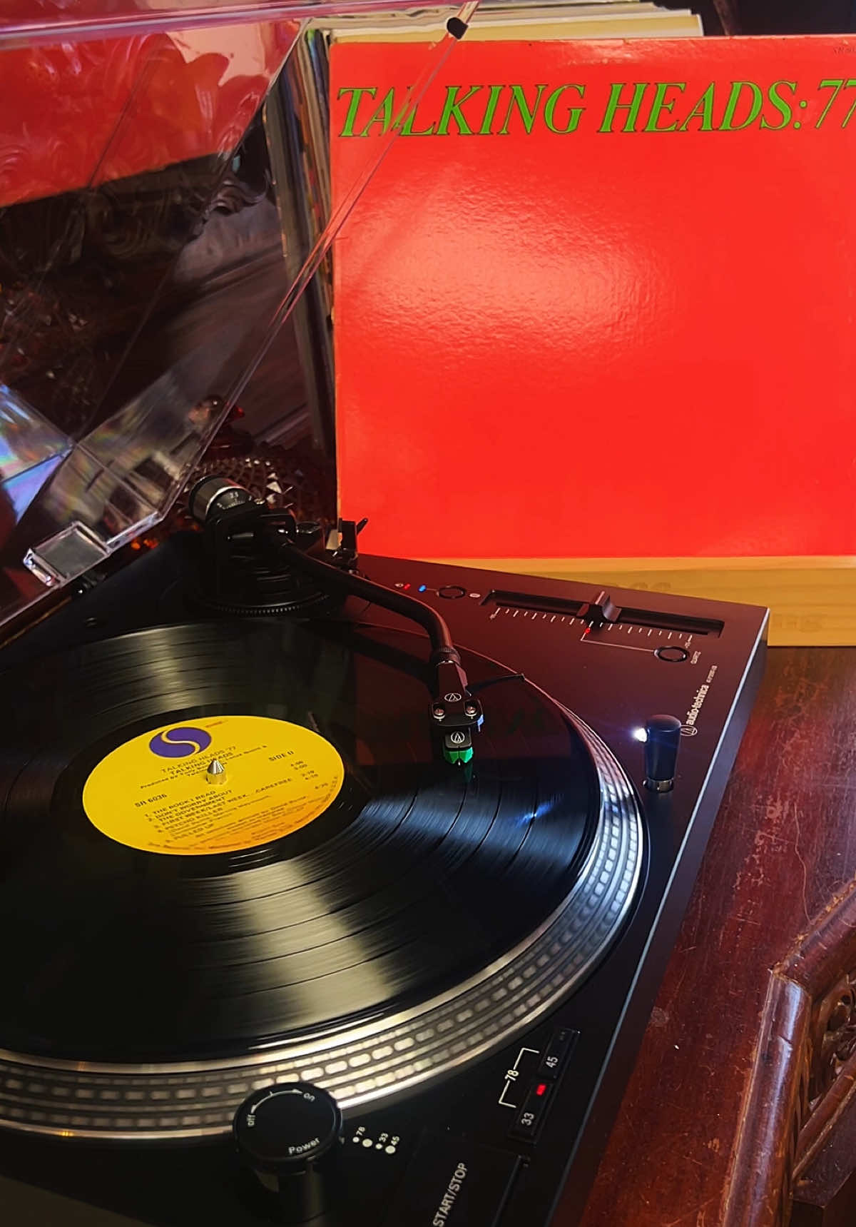 @Vintage Vibes Records