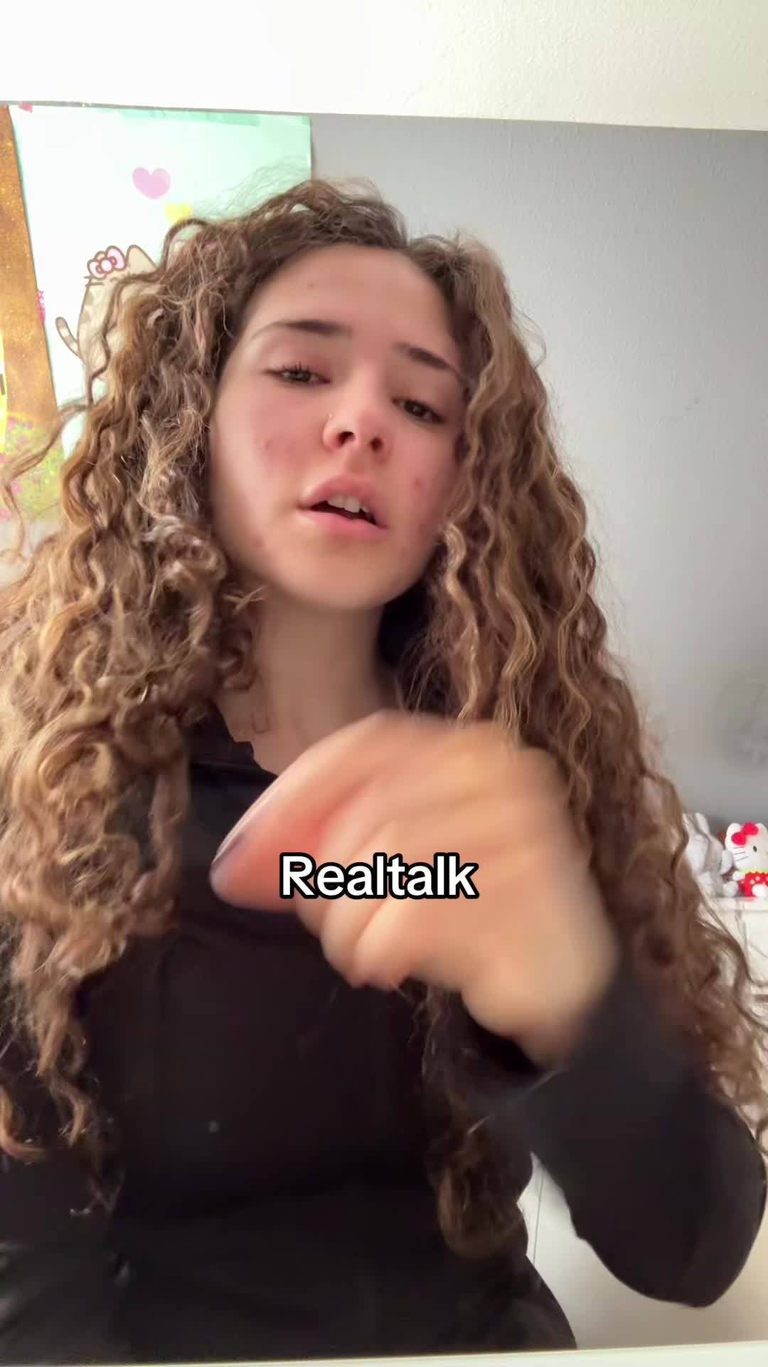 @y4looo444