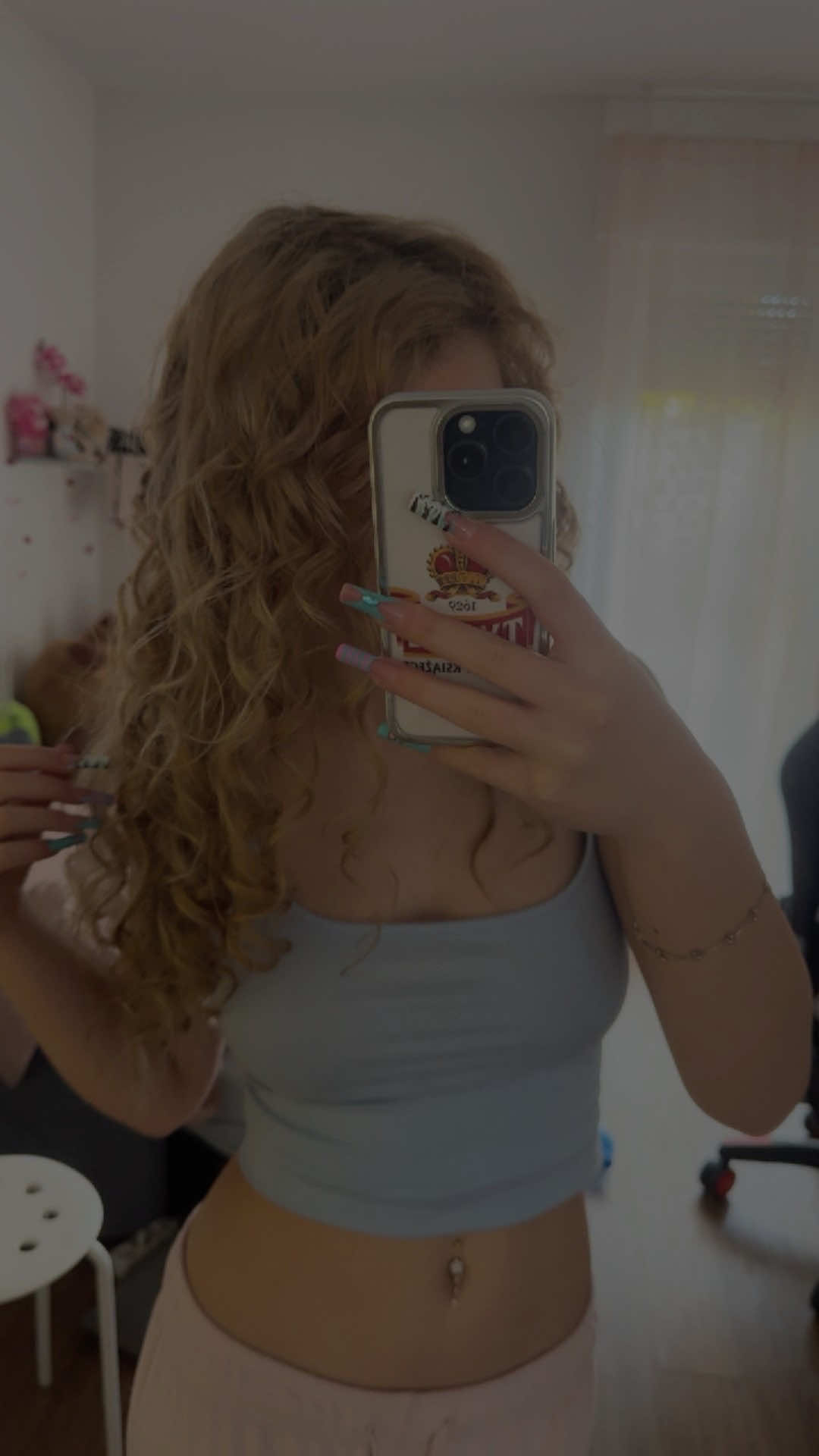 @iknowaboutyoursecret