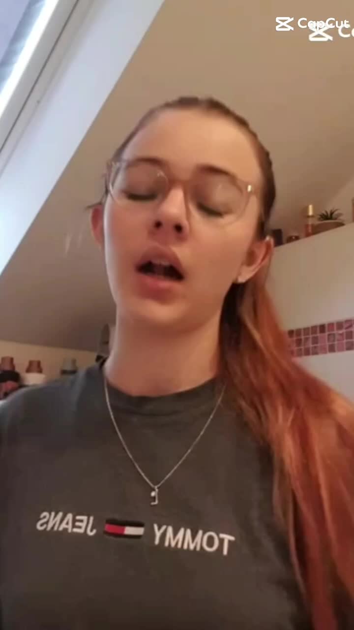@Linni👱♀️_Luna🐈
