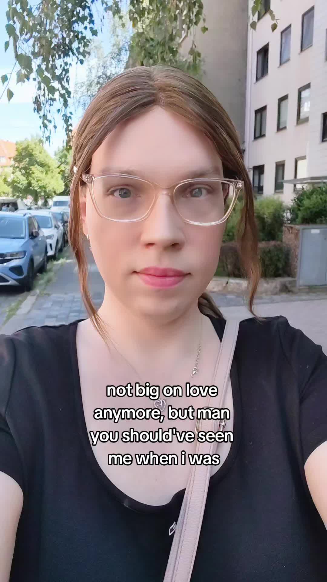 @Lena🦋
