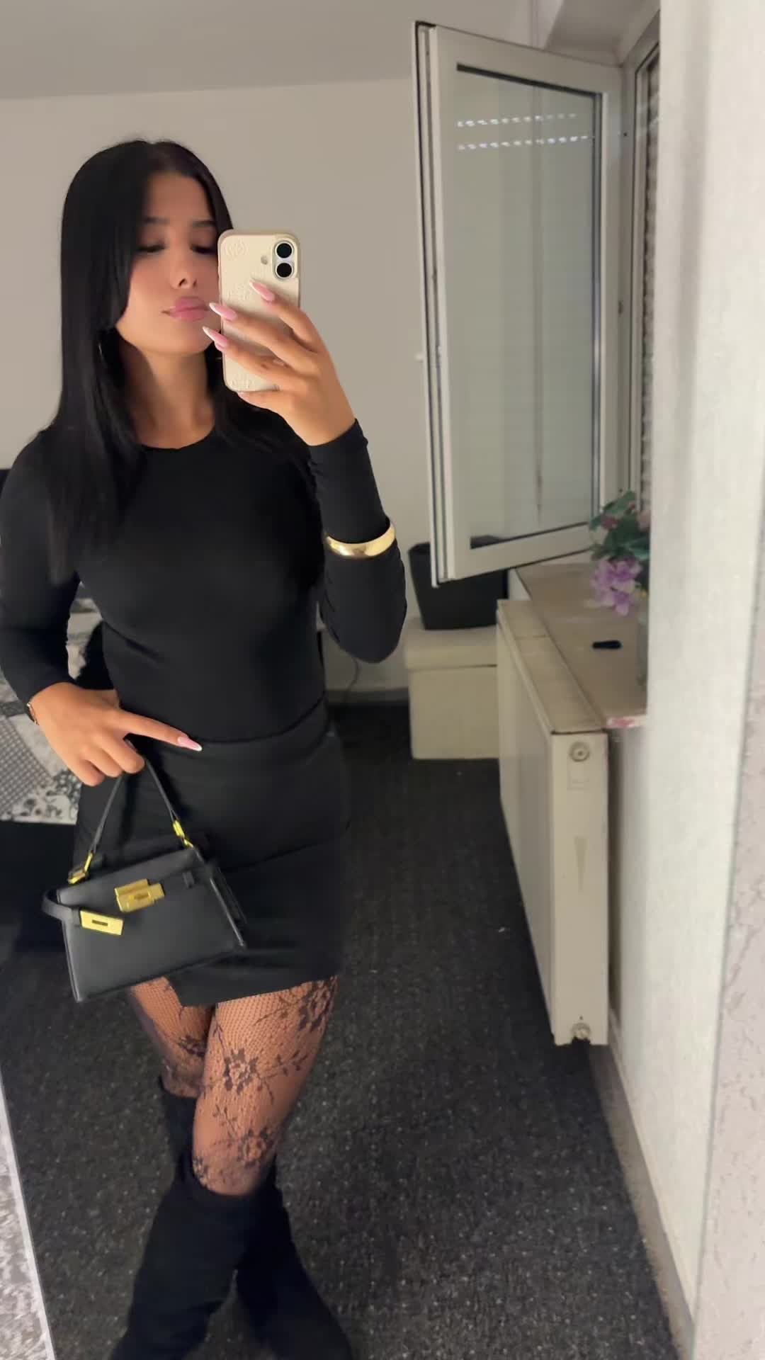 @anamaria