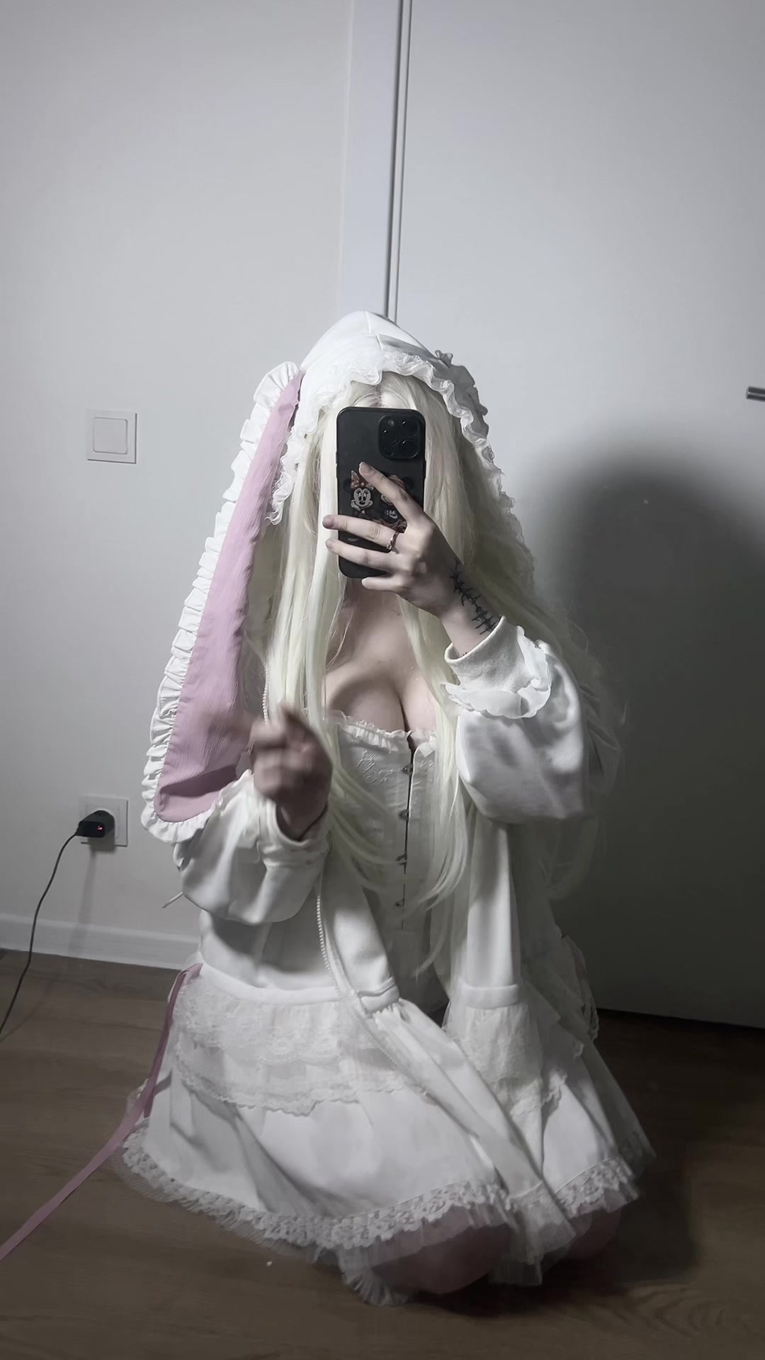 @Тгк:akirashi