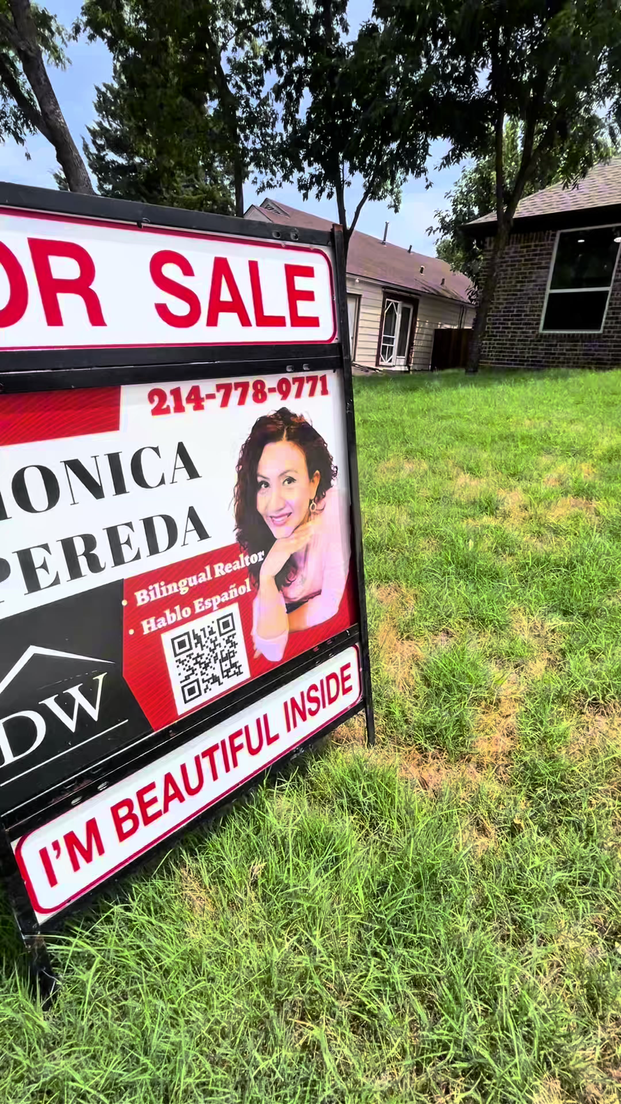 @monicalivingtexas
