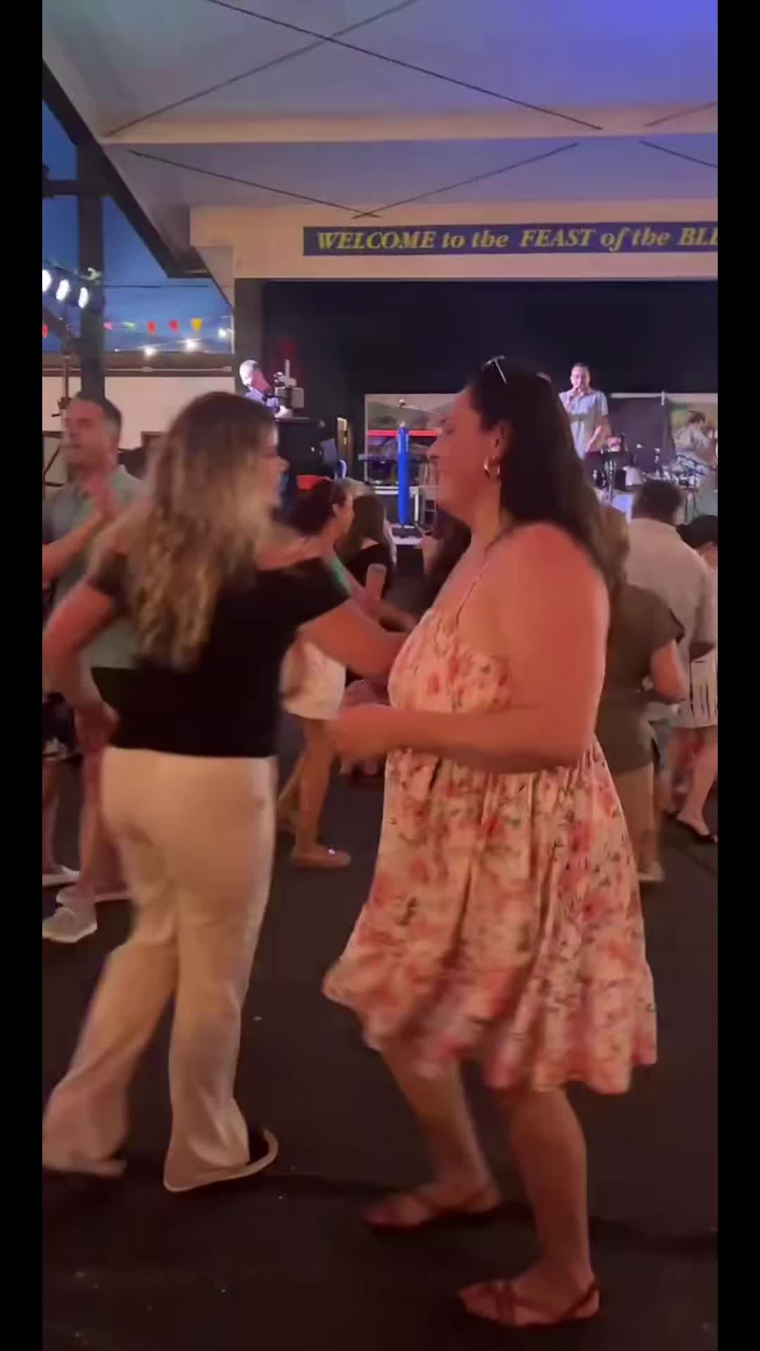 @Krazymonicaa