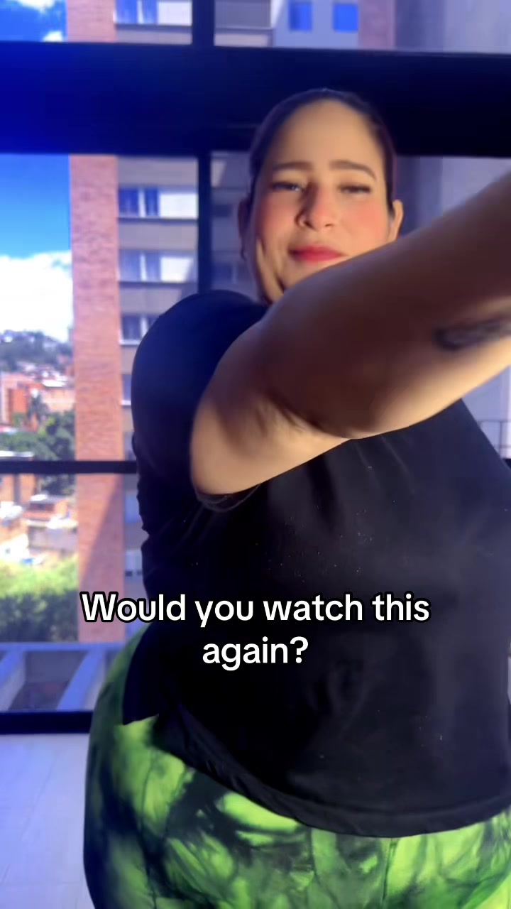 @lolanextdoar