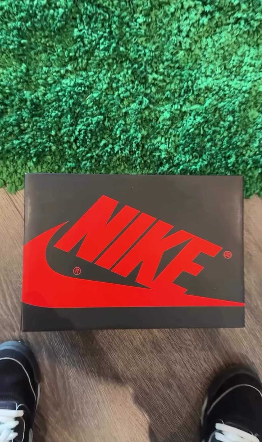 @🧠👟