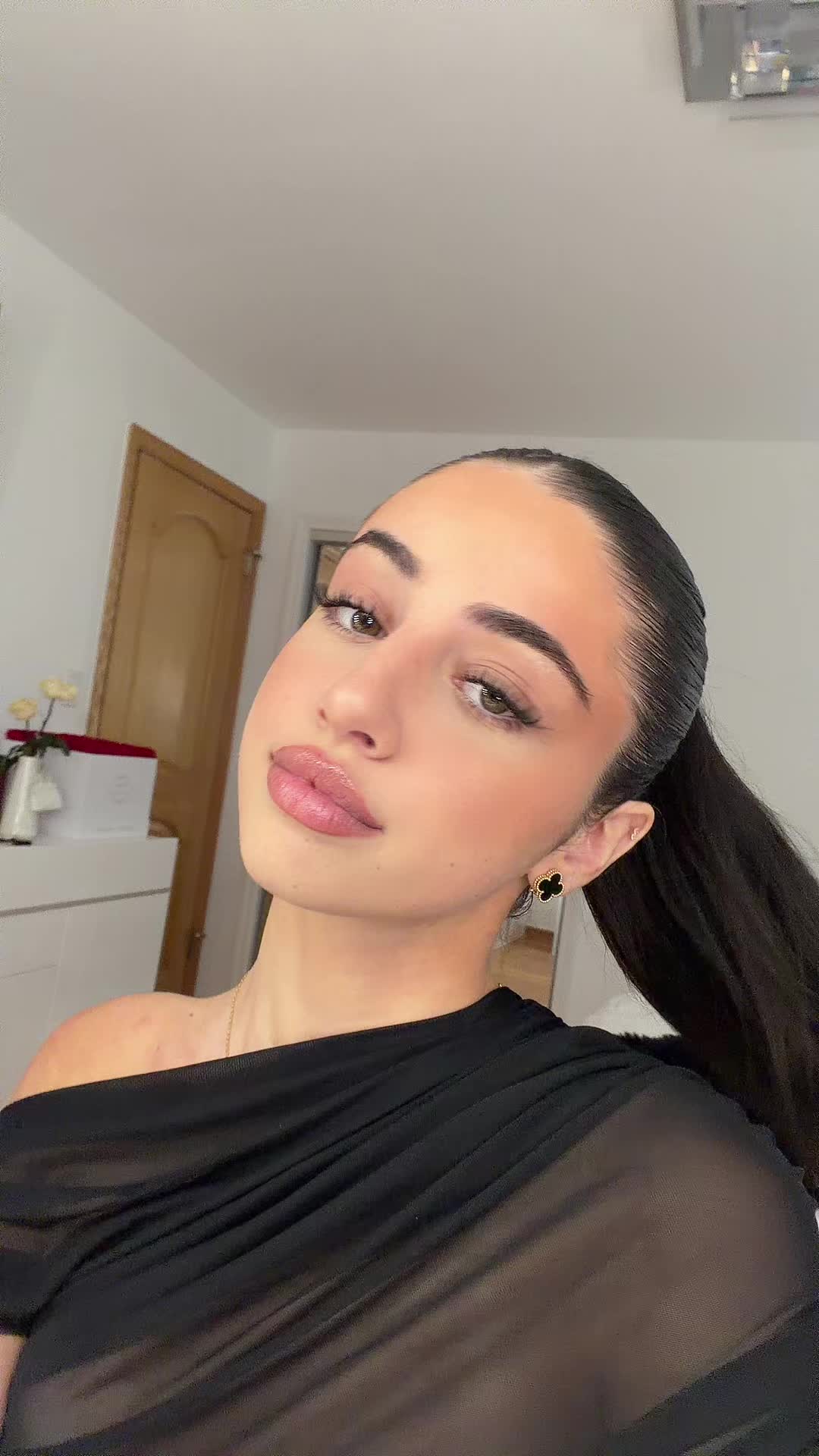 @E