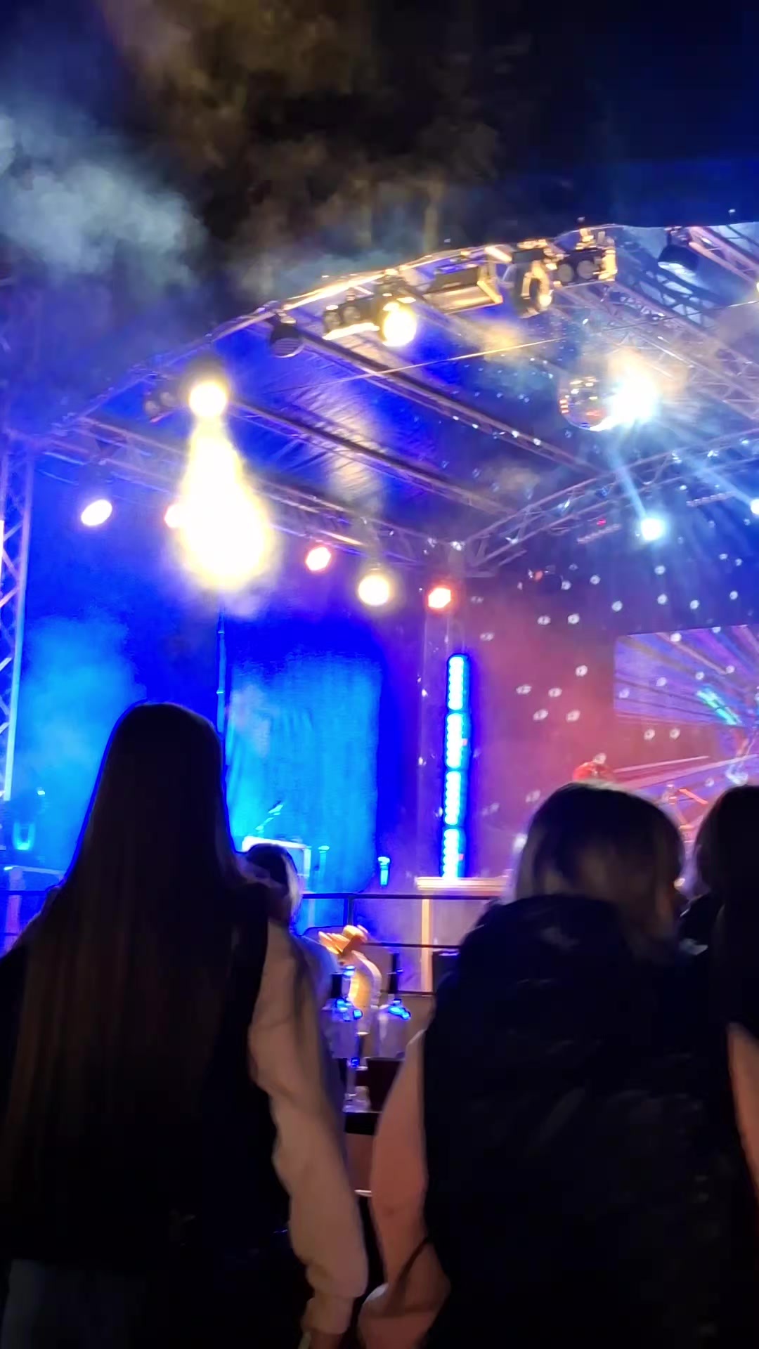 @Одеський Ваньок 😎