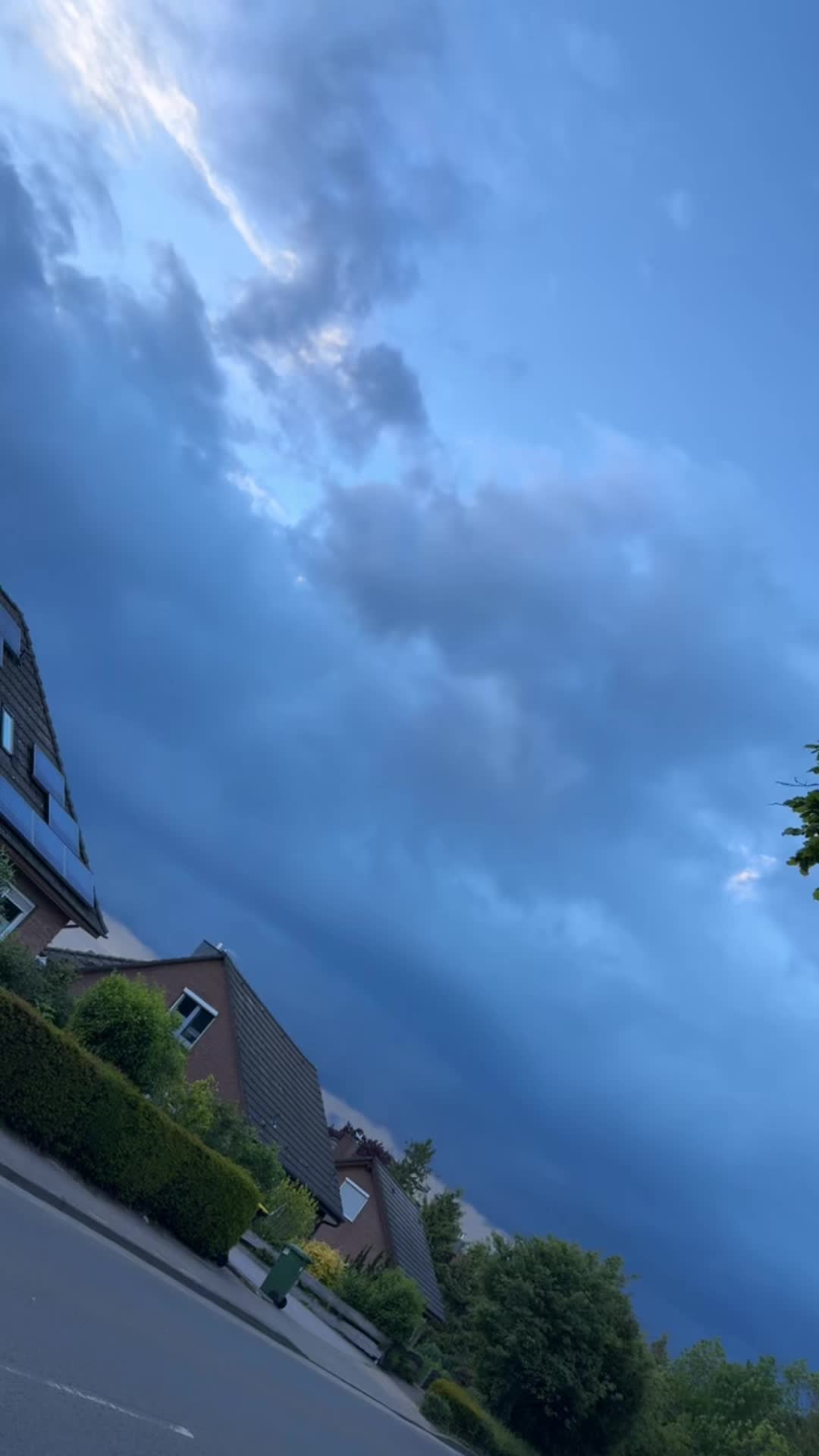 @𝐍𝐚𝐬𝐭𝐢𝐤♡