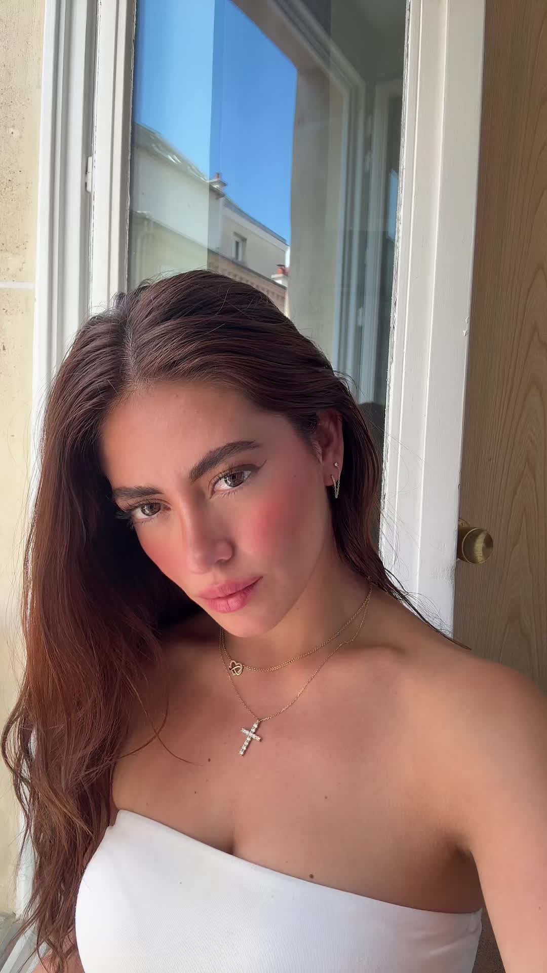 @dafneleon