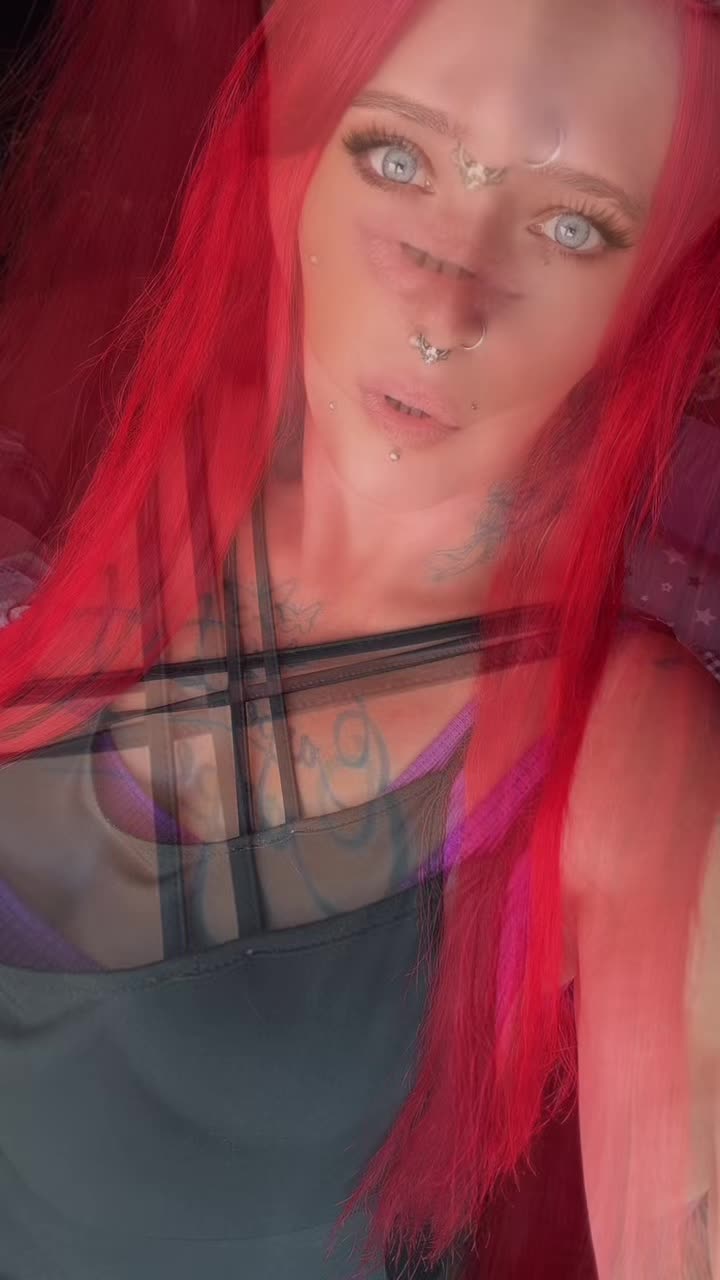 @Teufelchen     🧚&zwj;♀️😈🧚&zwj;♀️