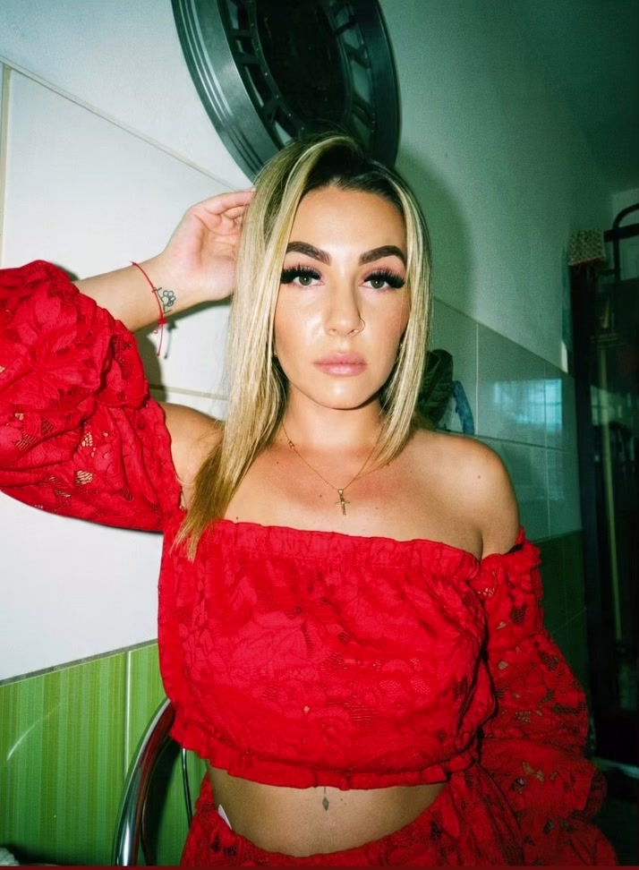 @usrername210