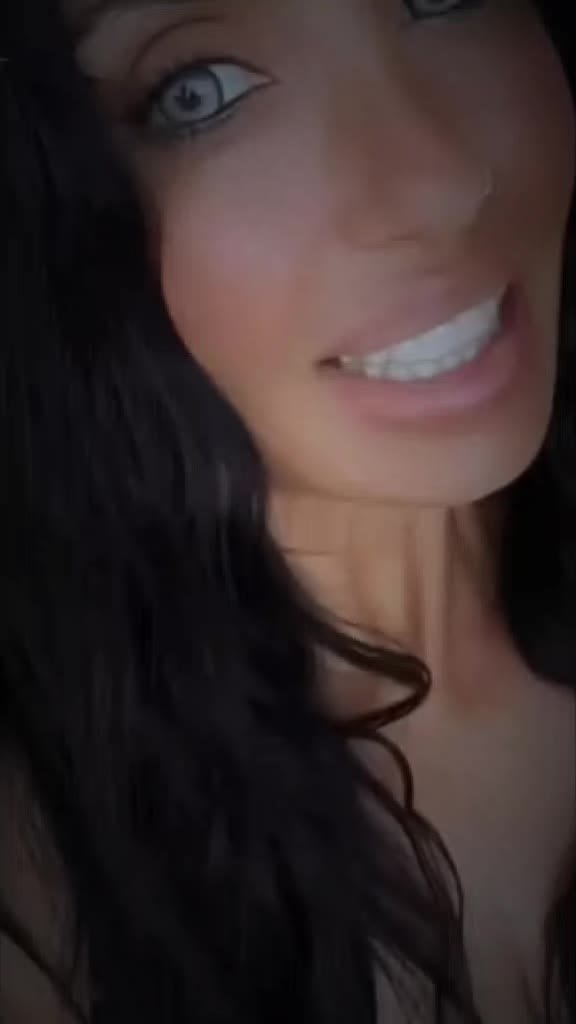 @Esmeralda