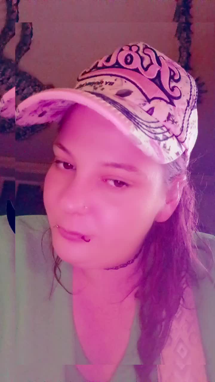 @coraholtorf