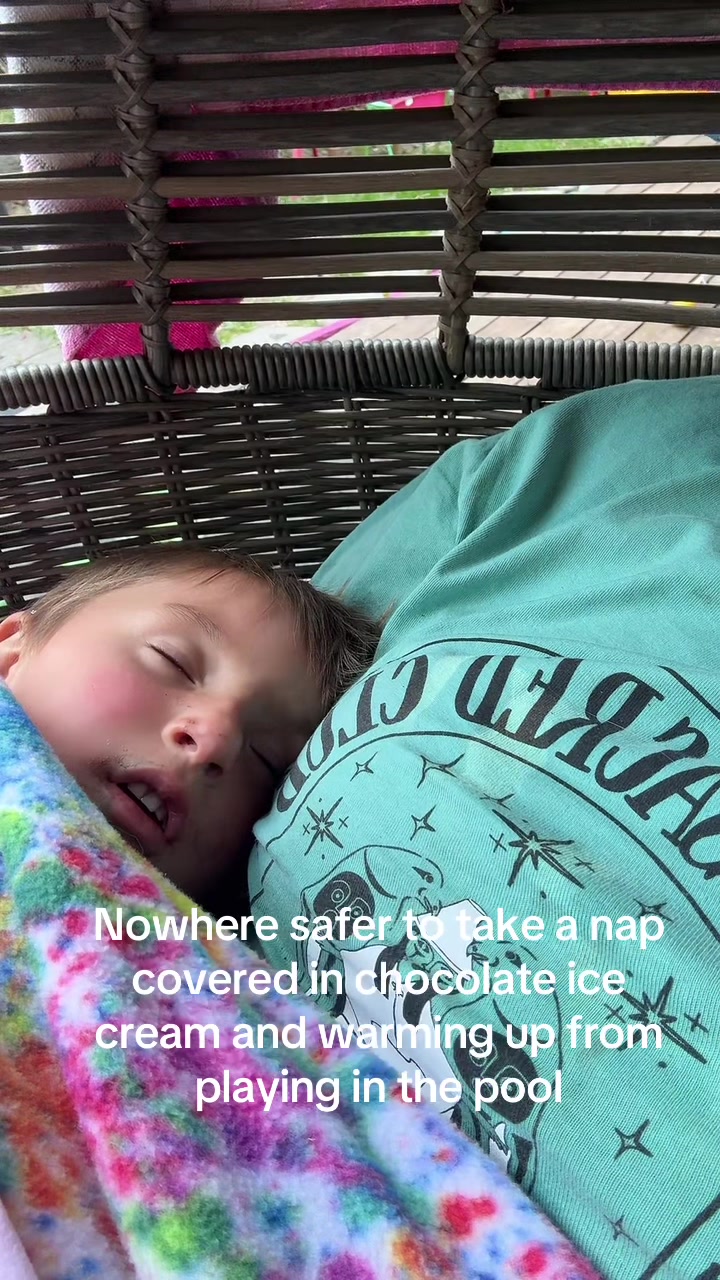 @ShalleeLace