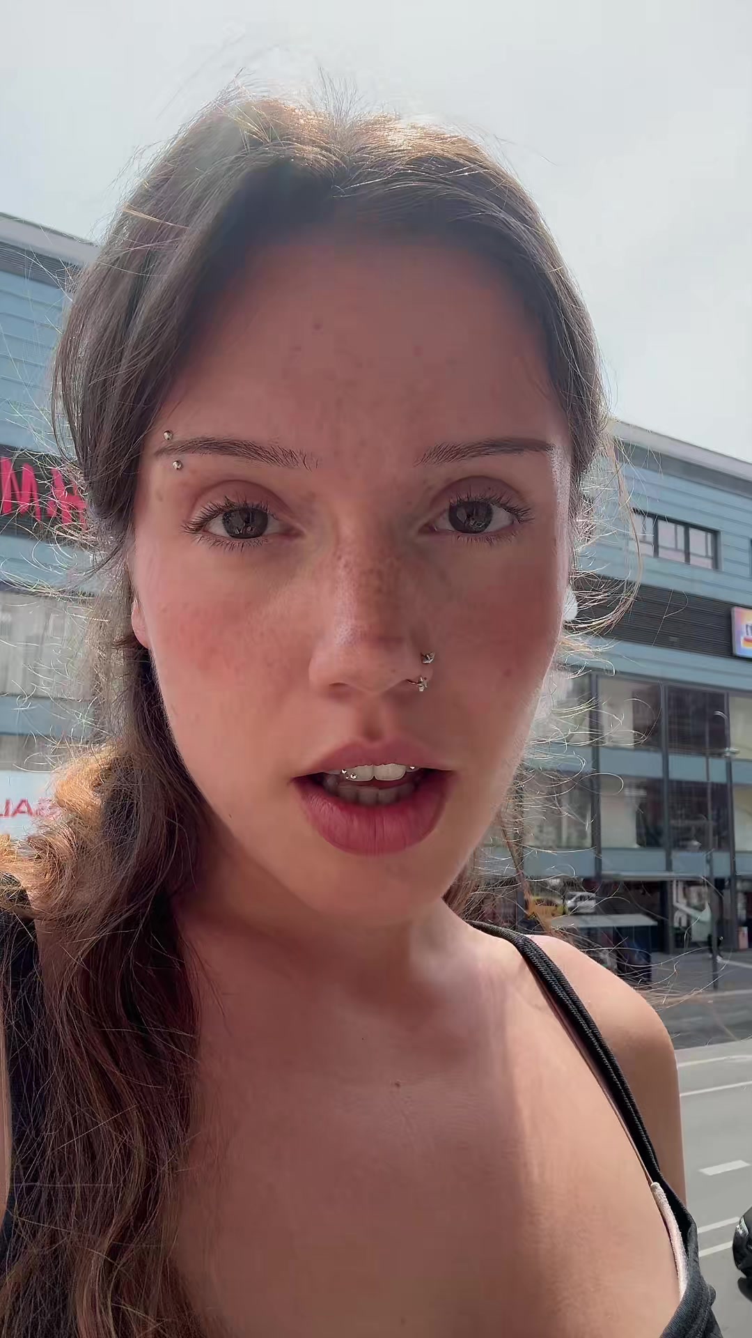@Mara