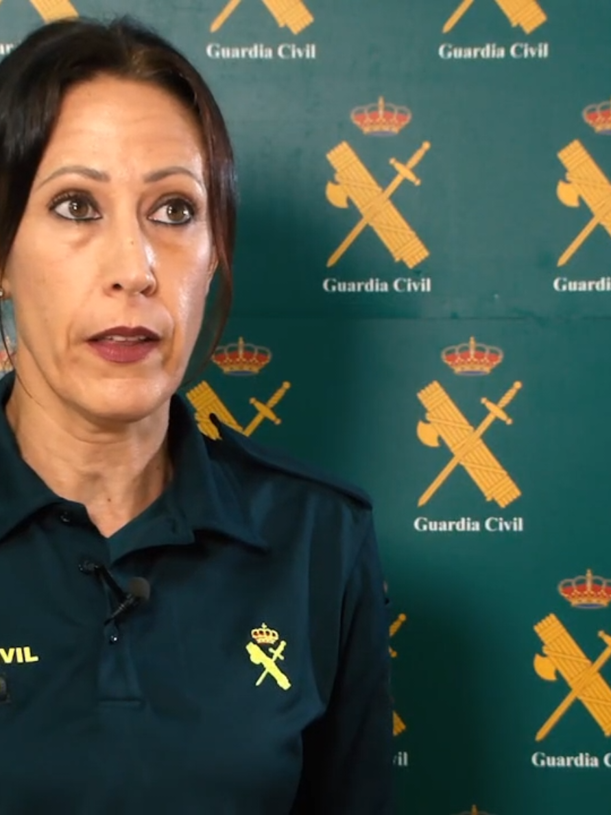 @MUJER Y GUARDIA CIVIL 🇪🇦