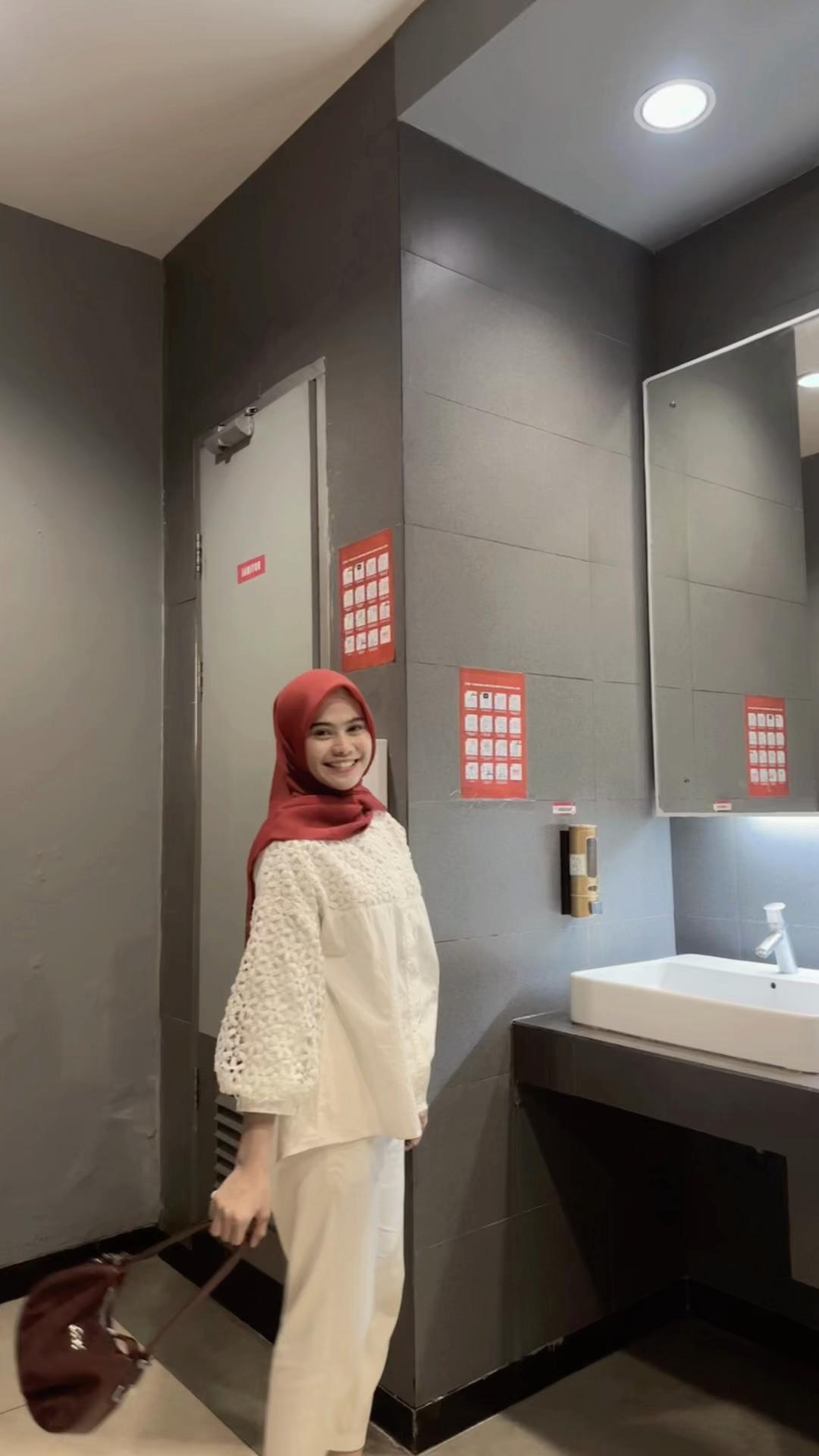 @Pinaa