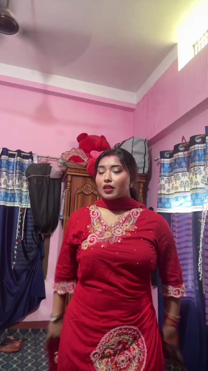 @Anjali 🖤