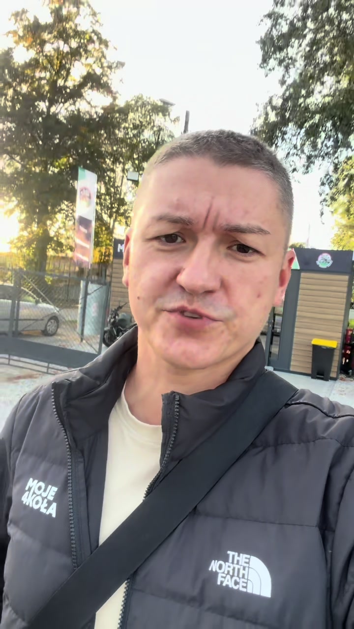 @moje4kola