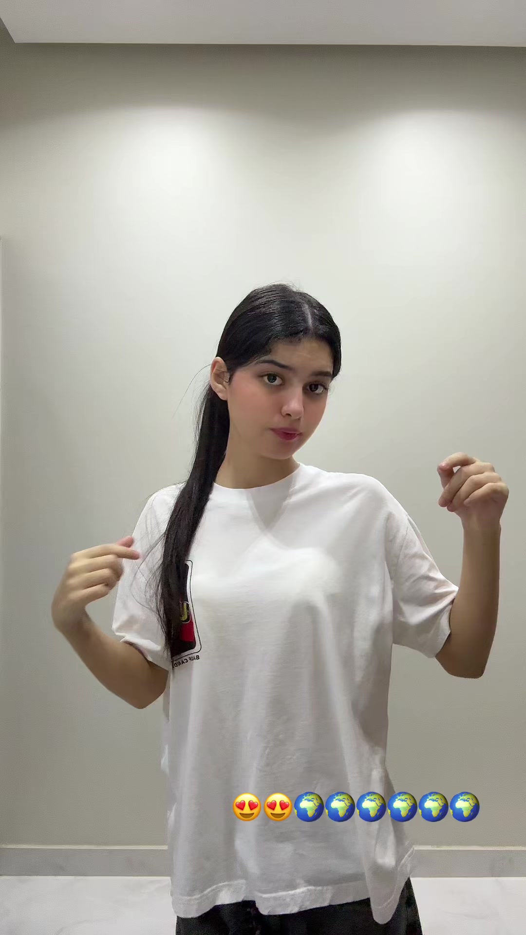 @๐๐จ๐ง๐๐ธ๐ป