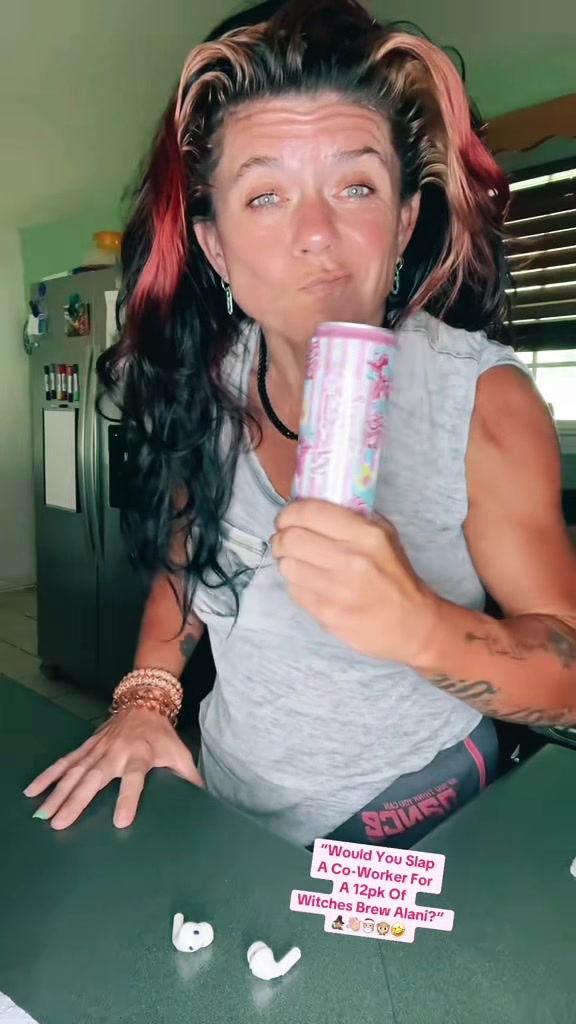 @RedneckBaddie