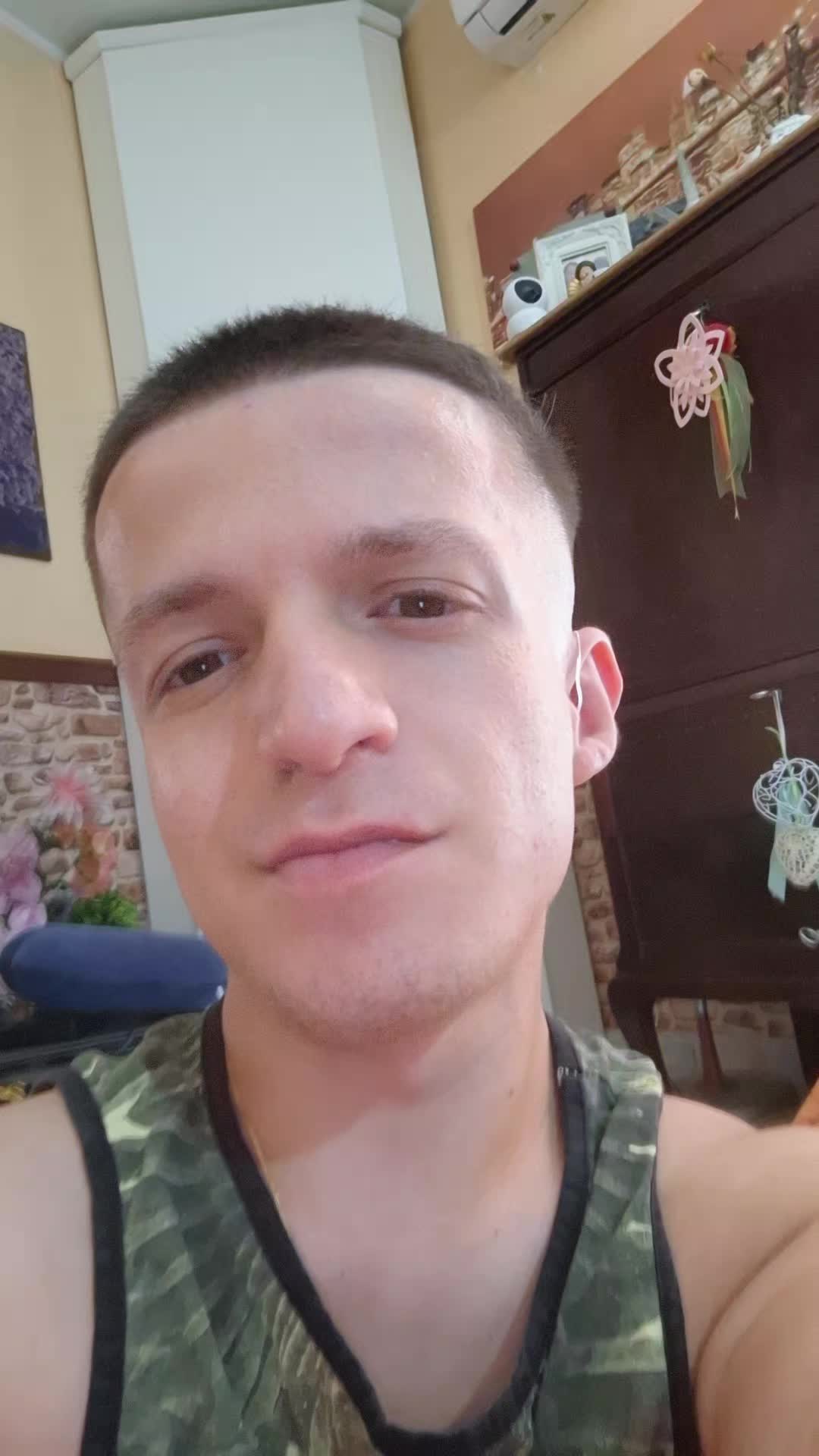@Simone