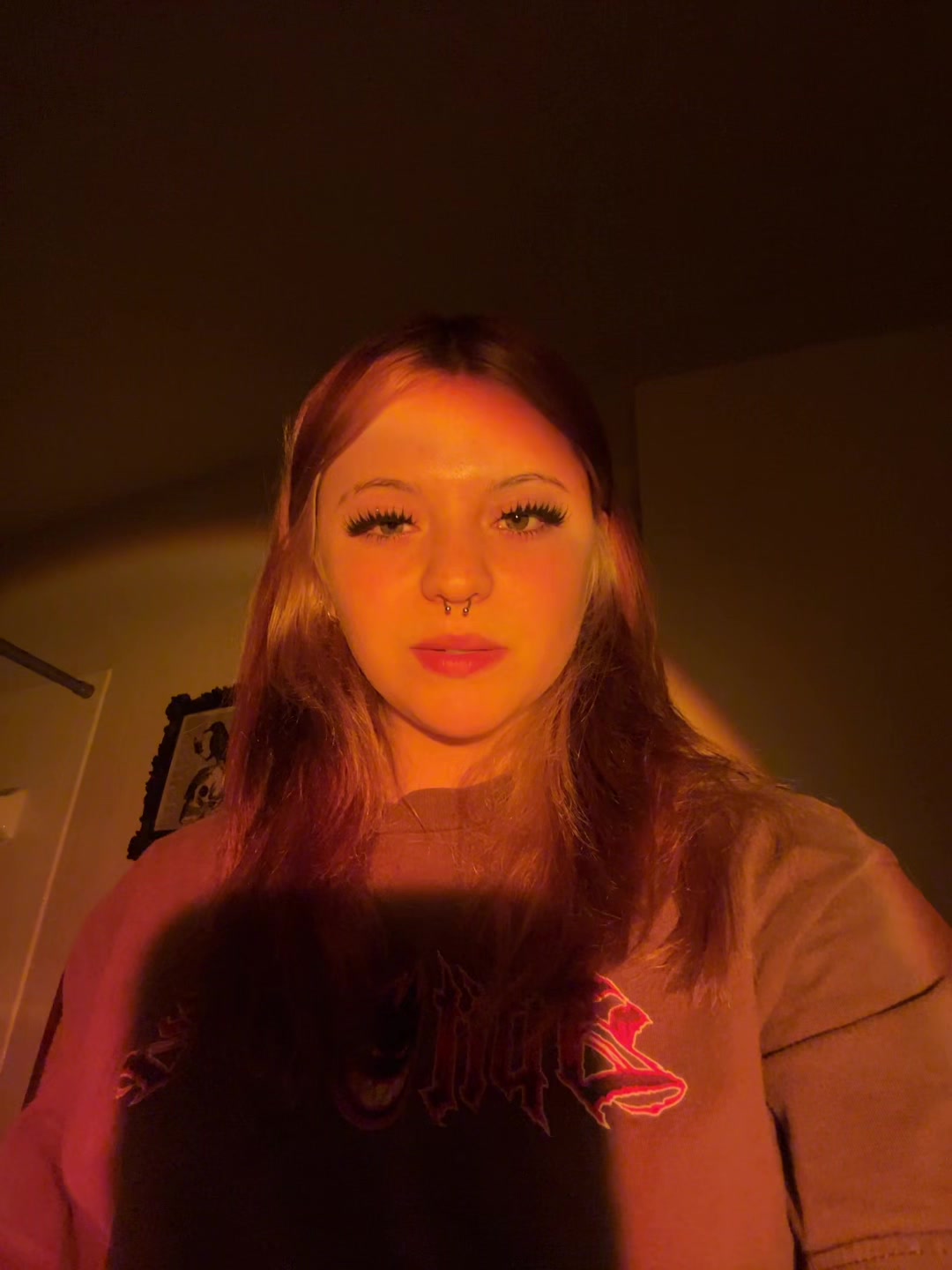 @:3