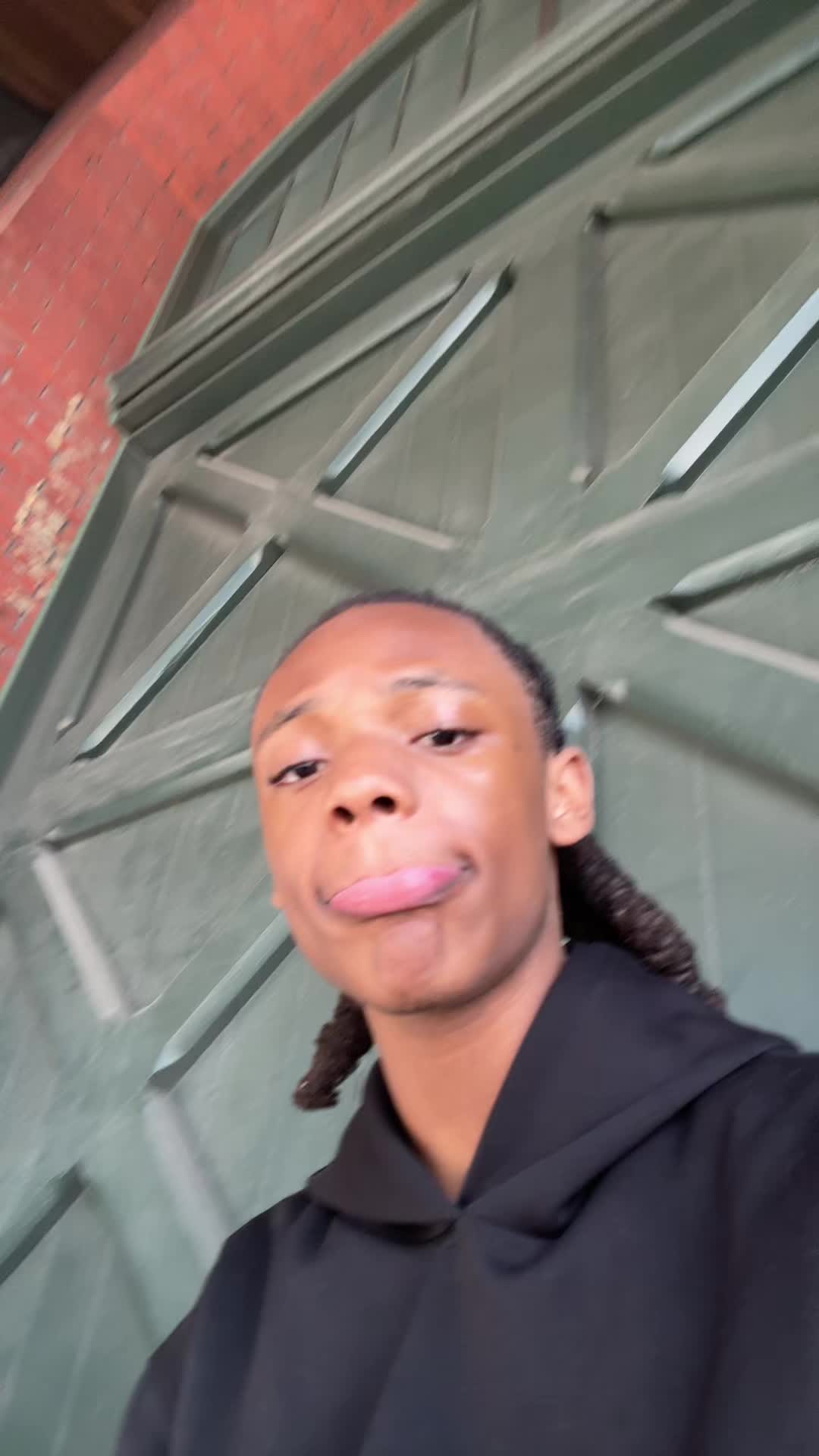 @thatboul11